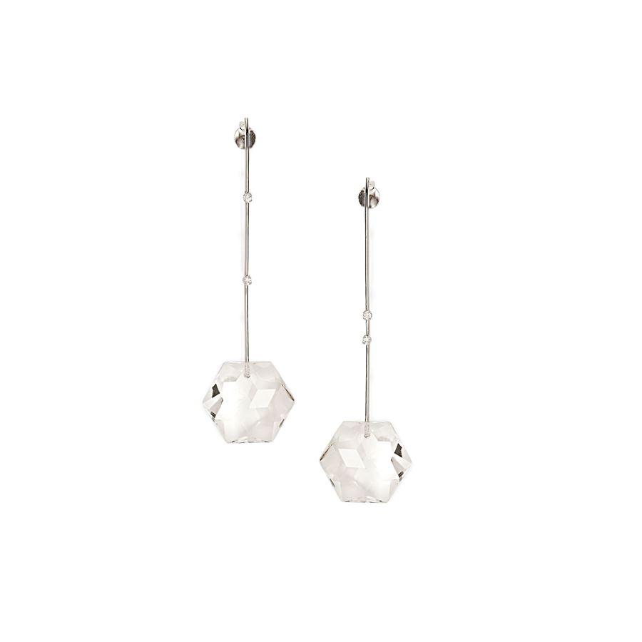 White gold 'Amo' earrings with crystals AMI | OR7 CDR OTTGAU18B CT 0,08